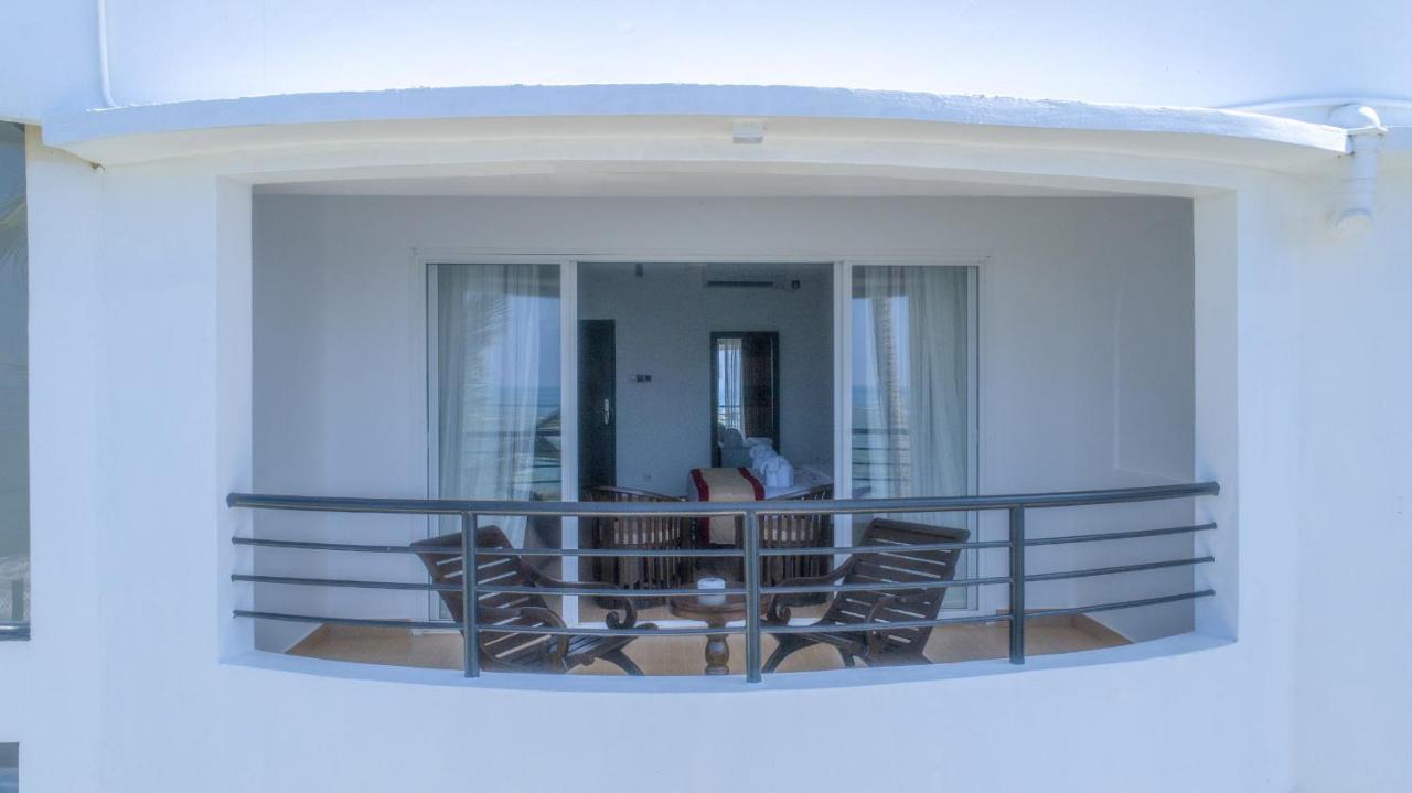 Manara Beach Resort Beruwala Εξωτερικό φωτογραφία